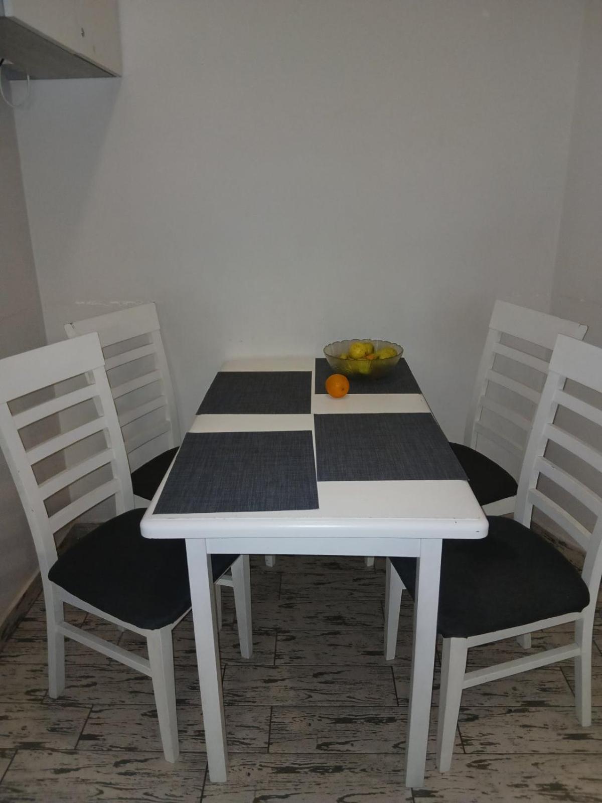 Skelnaia Apartment Λβιβ Εξωτερικό φωτογραφία